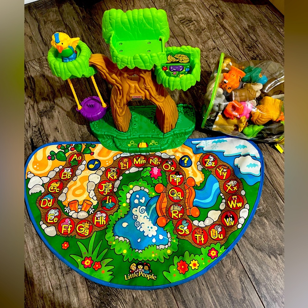 Little people Alphabet zoo